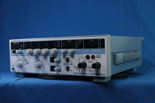 Калибратор Yokogawa 2558A (демонстрационный) купить по низкой цене | МАКСПРОФИТ